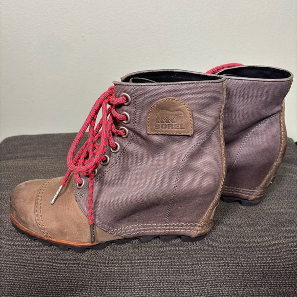 Sorel Joan of Arctic Wedge PDX Lace Up Bootie-Gray/Brown-Leather-Women Size 7 - Picture 1 of 10